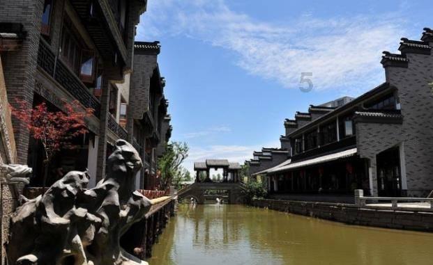抗战胜利70周年第一个受检阅的是什么兵游戏画面